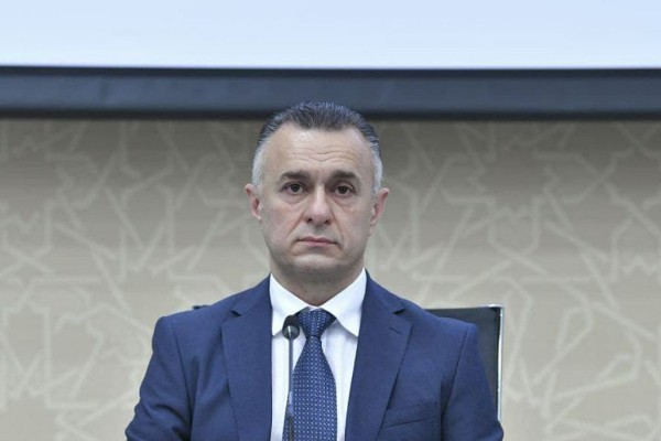 Səhiyyə Nazirliyində əməliyyat keçirilir - Saxlanılanlar var