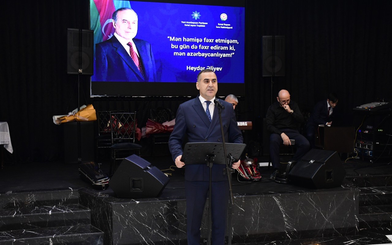 YAP Xətai rayon təşkilatı Yeni il münasibətilə tədbir keçirdi - FOTOLAR