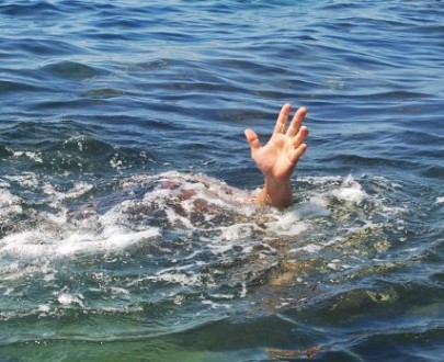 Kürdə bir nəfər batdı